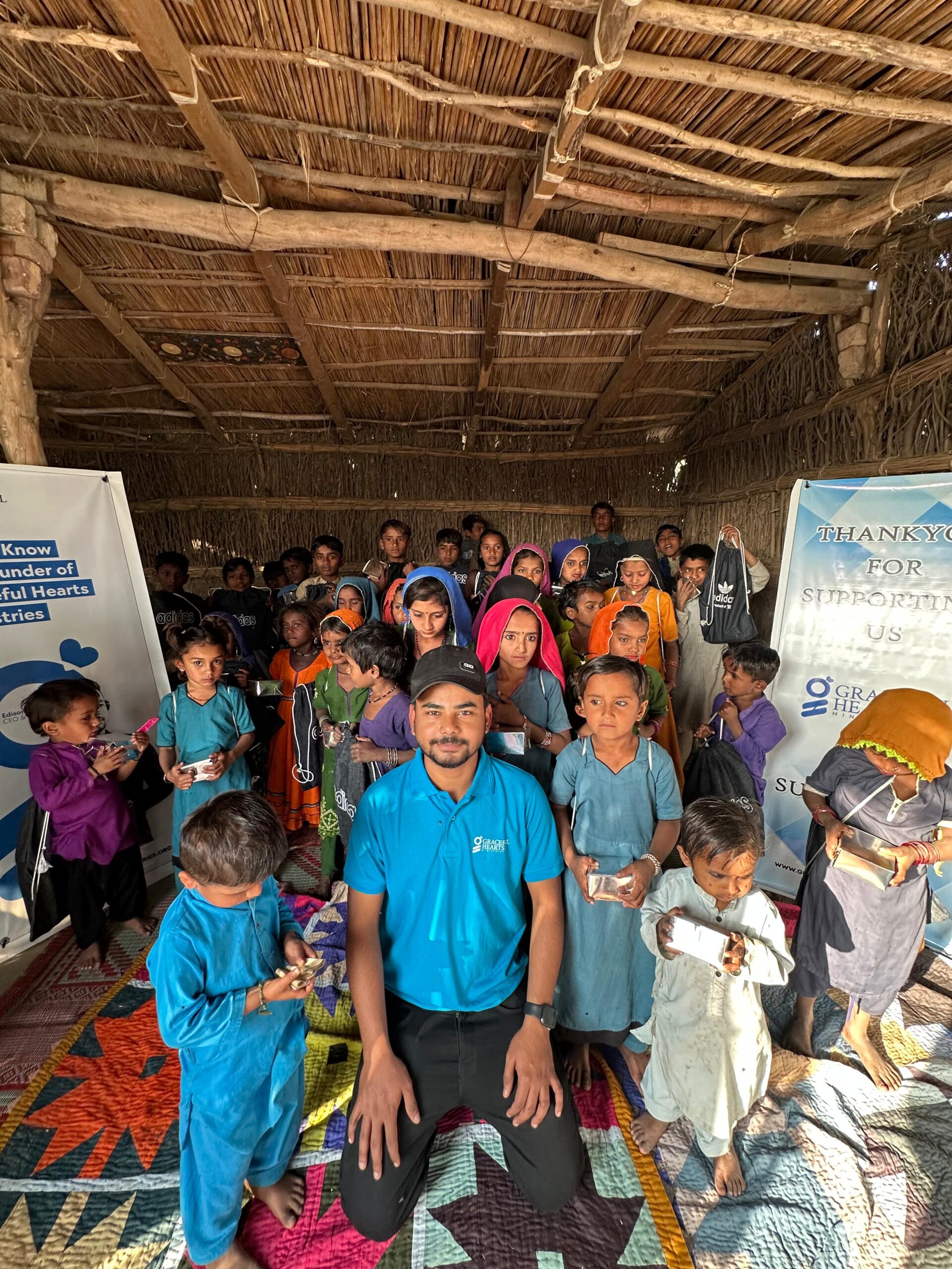 Food distribution photo 2